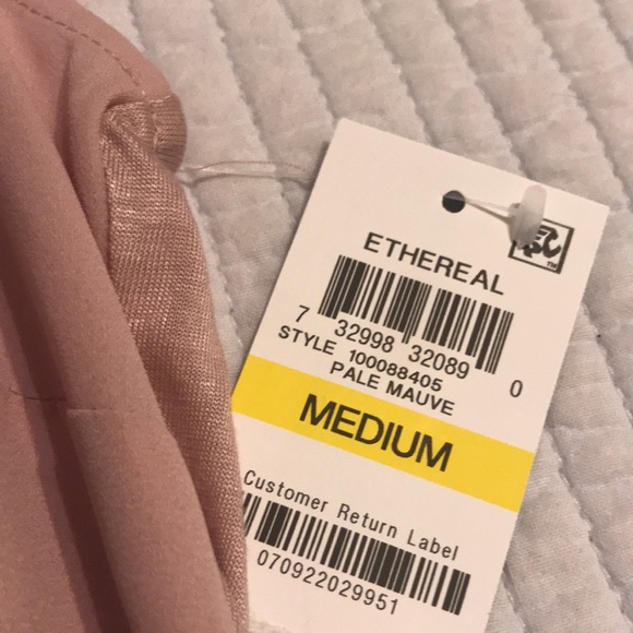 NWT blouse - Picture 2 of 3